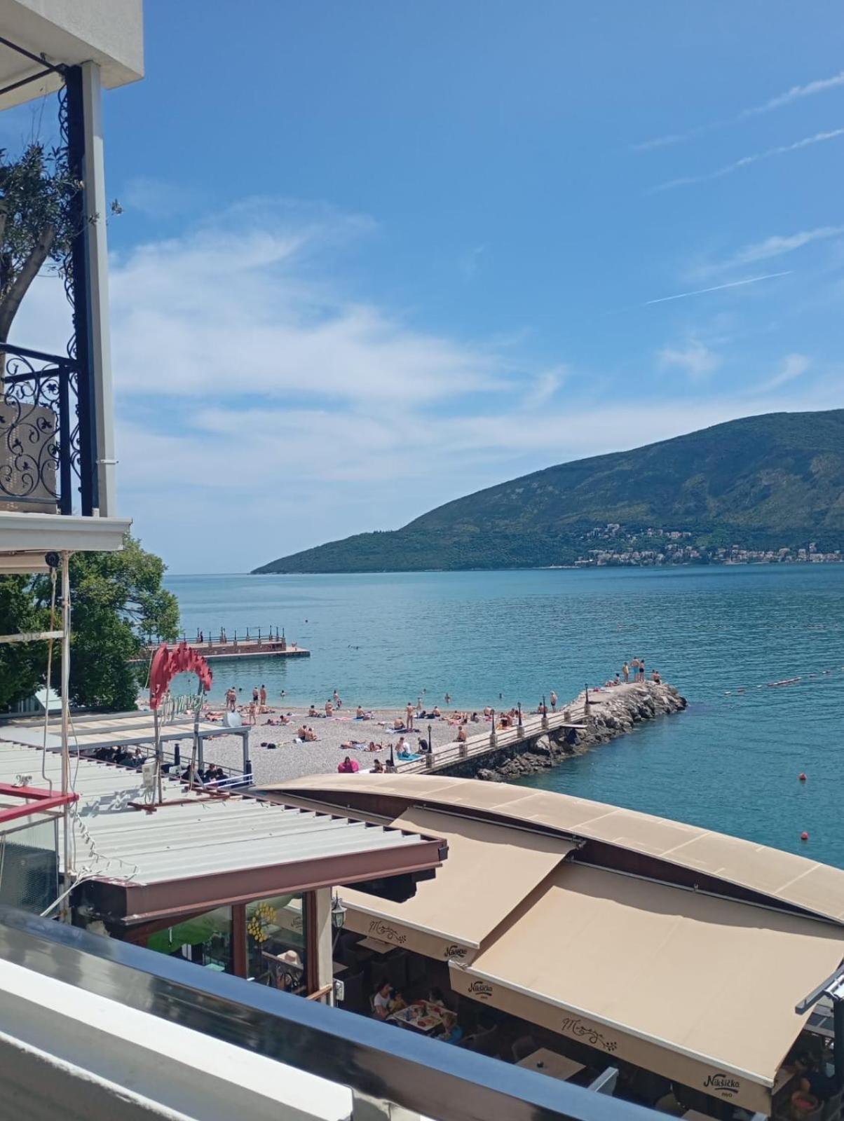 Apartments Cebra Herceg Novi Ngoại thất bức ảnh