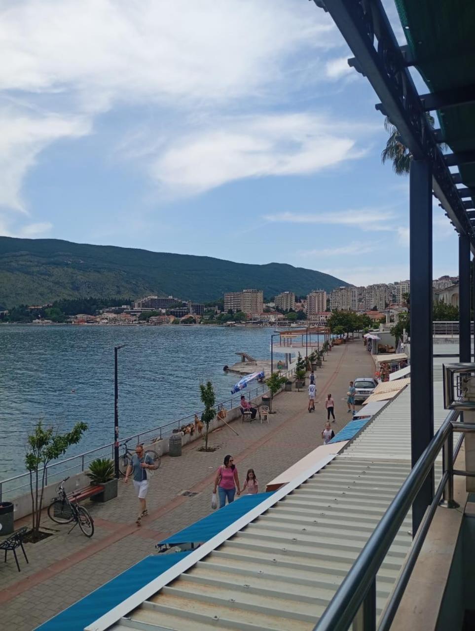 Apartments Cebra Herceg Novi Ngoại thất bức ảnh